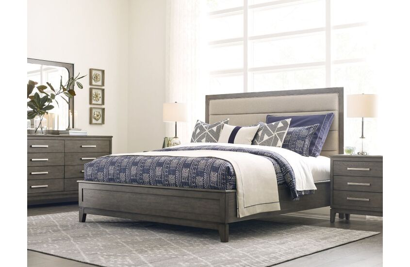 ROSS KING UPHOLSTERED PANEL BED - COMPLETE Room 