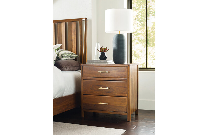 MAIN NIGHTSTAND Room