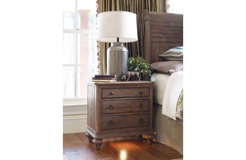 WEATHERFORD NIGHT STAND Room 2